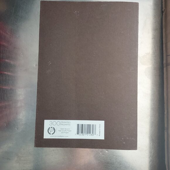 300 Drawing Prompt Book - Picture 3 of 3